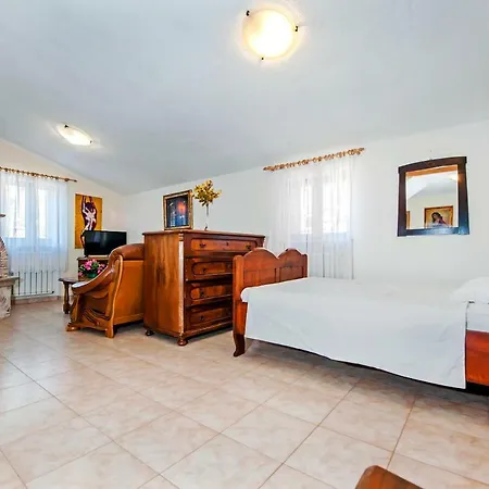 Nyaraló Holiday Paradise
